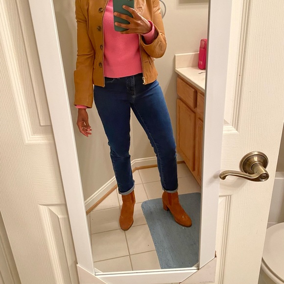 Banana Republic High Rise Slim Jeans. They are size 2/26. - Picture 2 of 4